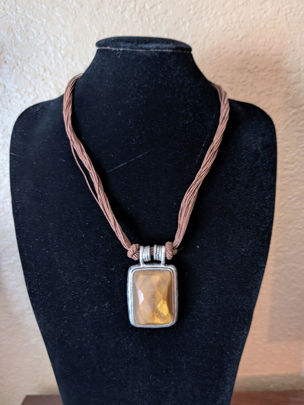 Coldwater Creek Belaire Cord/Stone Pendant Necklace- NWT